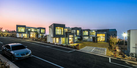 해피니스풀빌라